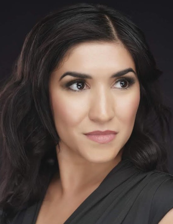 Olivia A. — Showcraft performer in Chicago